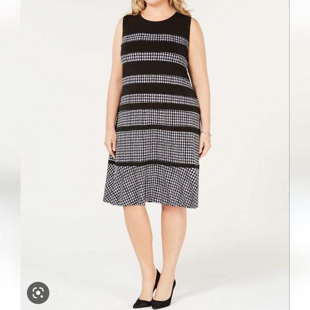 Michael Kors black and white houndstooth tea length dress